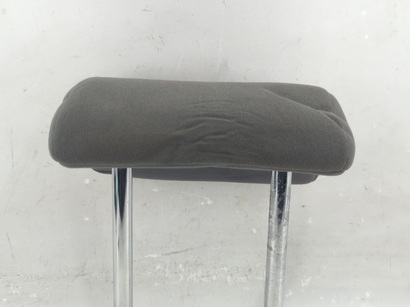 2012-2015 Toyota Prius Headrest Head Rest Rear Center Seat Fits Fits 2012 2013 2014 2015 OEM Used Auto Parts - Oemusedautopa