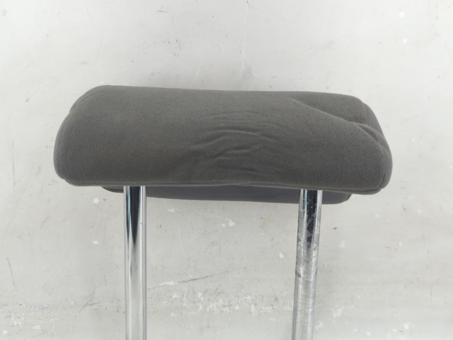 2012-2015 Toyota Prius Headrest Head Rest Rear Center Seat Fits Fits 2012 2013 2014 2015 OEM Used Auto Parts - Oemusedautopa