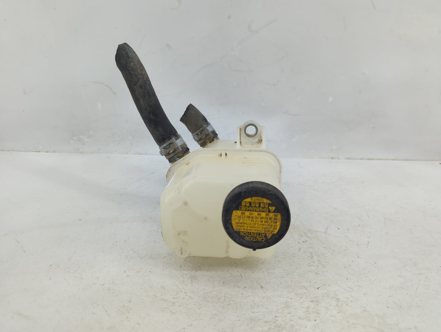 2010-2015 Toyota Prius Radiator Coolant Overflow Expansion Tank Bottle 1369248 - Oemusedautoparts1.com