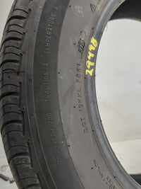 Used Tire 195/65R15 UNIROYAL TIGER PAW TOURING A/S 91H - Tread Depth 12.5/32 - Oemusedautoparts1.com