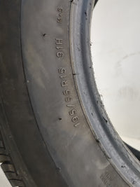 Used Tire 195/65R15 UNIROYAL TIGER PAW TOURING A/S 91H - Tread Depth 12.5/32 - Oemusedautoparts1.com
