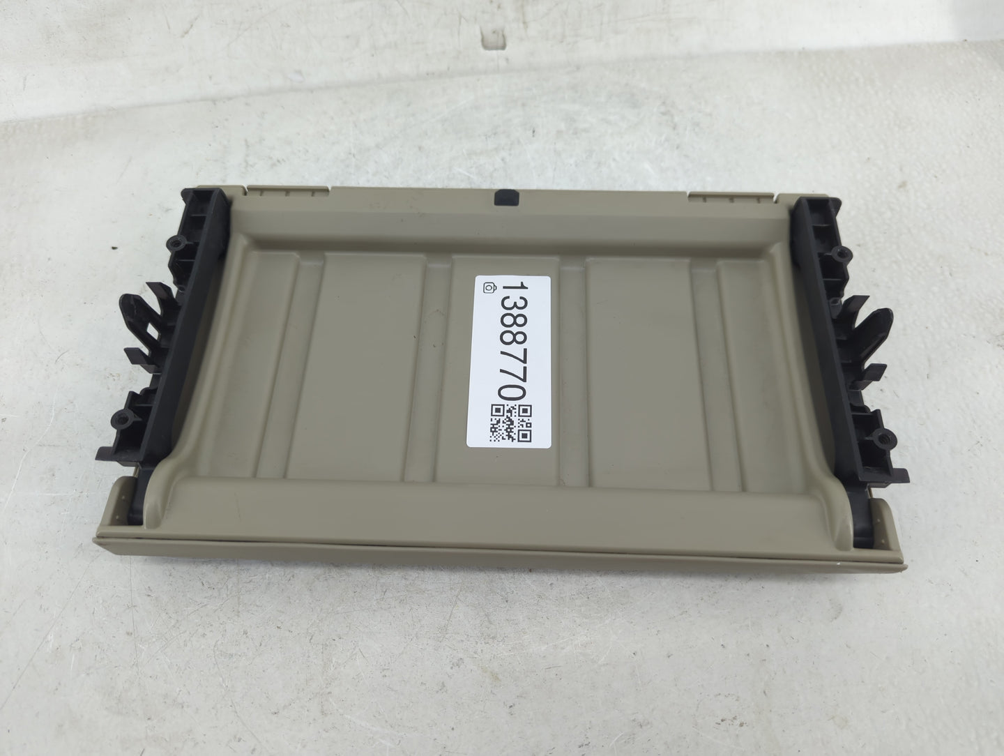 2012 Toyota Prius Center Console Armrest Cover Lid Fits OEM Used Auto Parts - Oemusedautoparts1.com