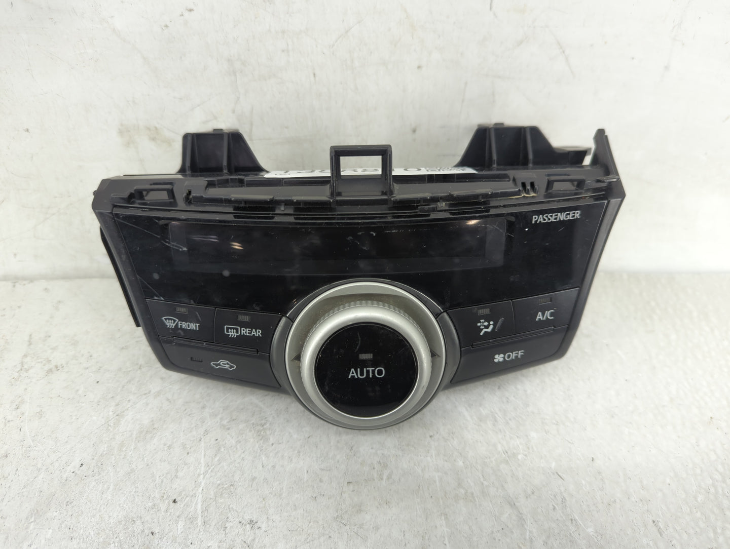 2012 Toyota Prius Climate Control Module Temperature AC/Heater Replacement P/N:55900-47050 Fits OEM Used Auto Parts - Oemuse