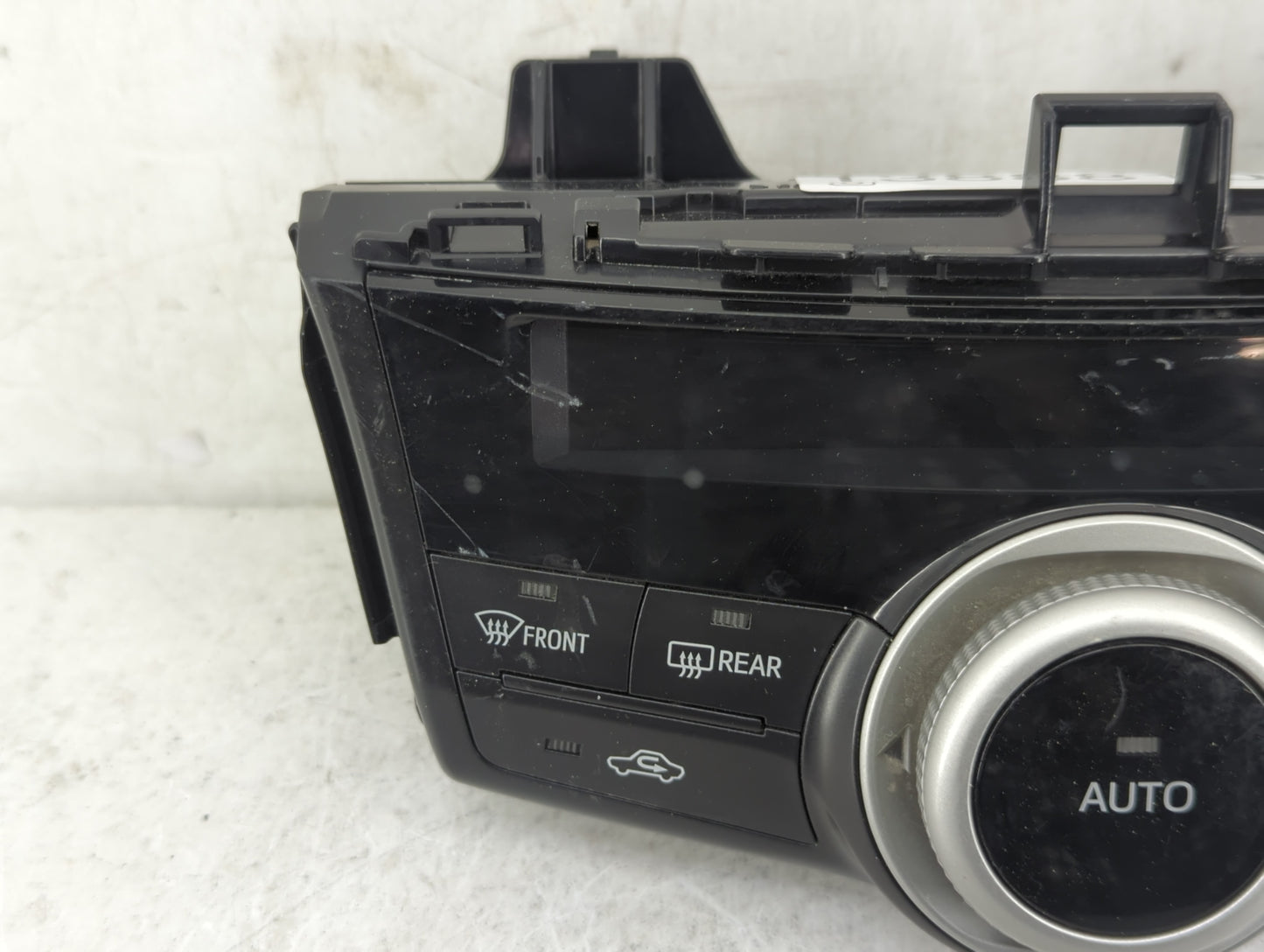 2012 Toyota Prius Climate Control Module Temperature AC/Heater Replacement P/N:55900-47050 Fits OEM Used Auto Parts - Oemuse