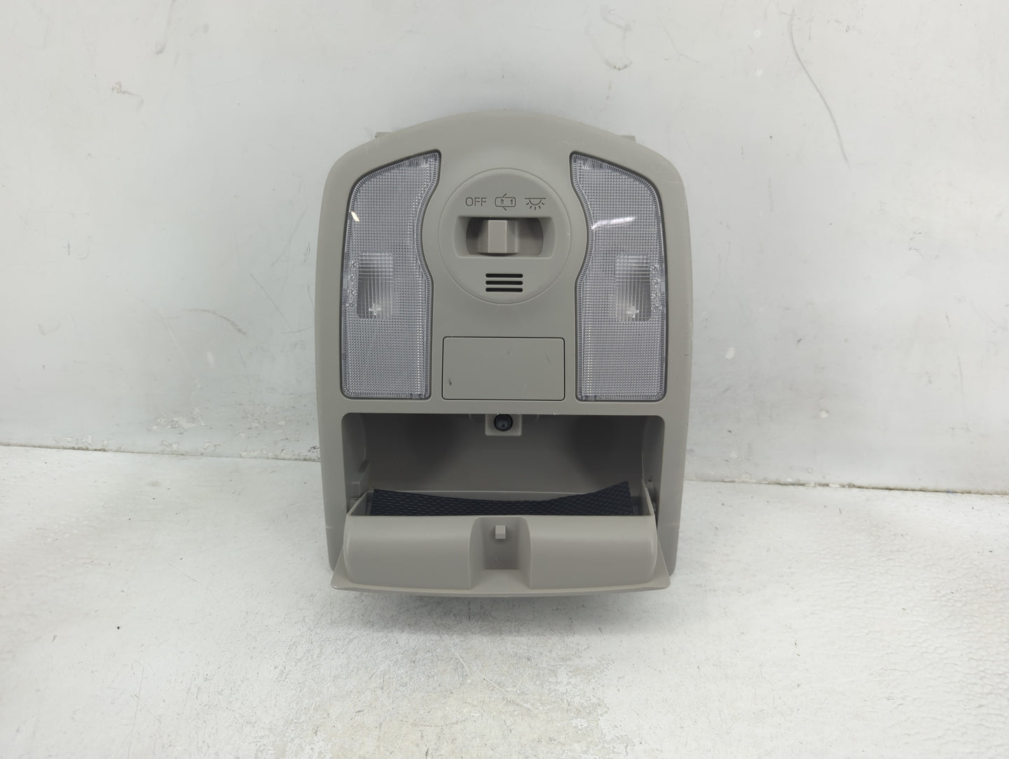 2012 Toyota Prius Overhead Roof Console - Oemusedautoparts1.com