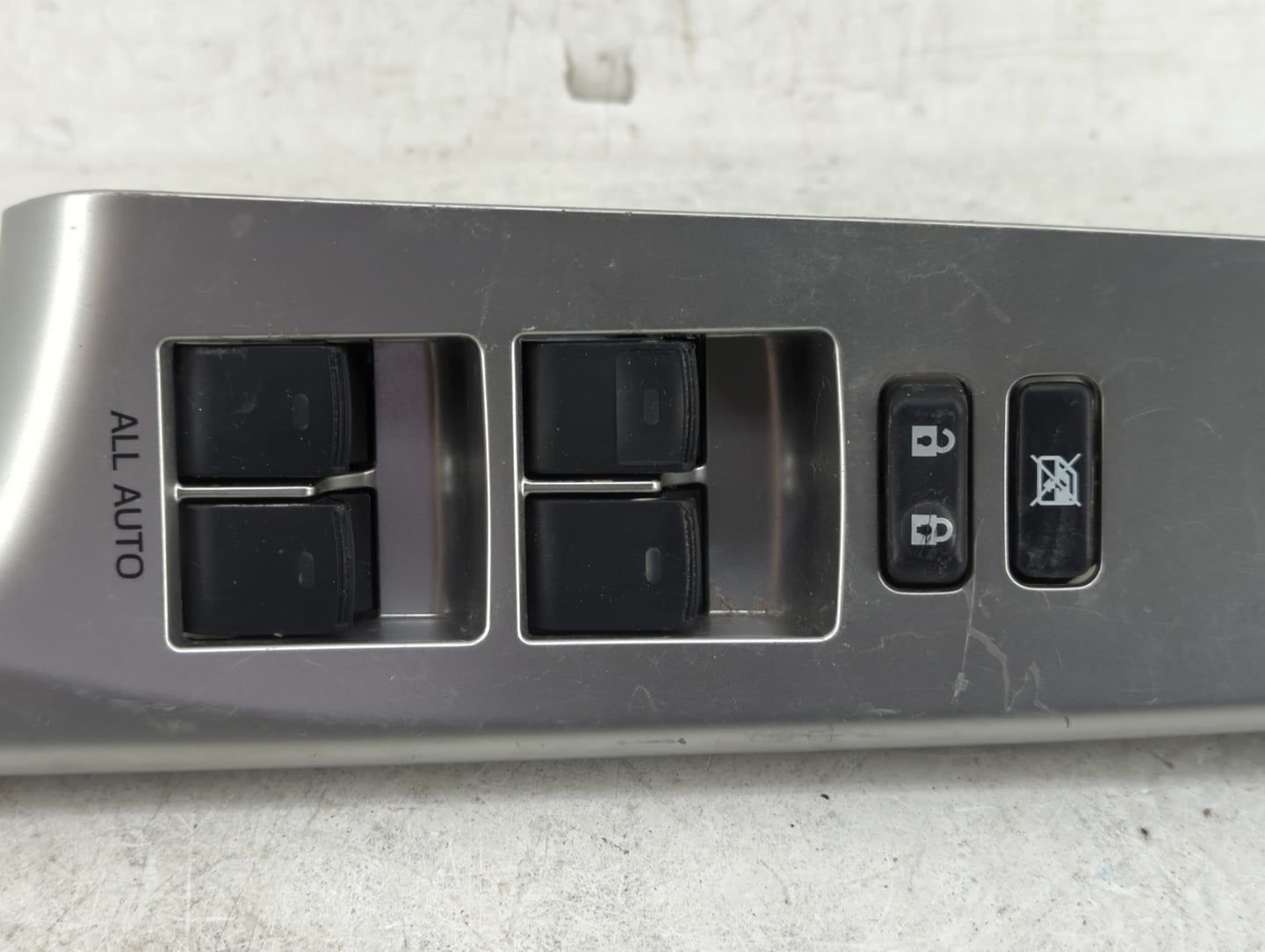 2010-2014 Toyota Prius Master Power Window Switch Replacement Driver Side Left P/N:74232-47120 Fits OEM Used Auto Parts - Oe
