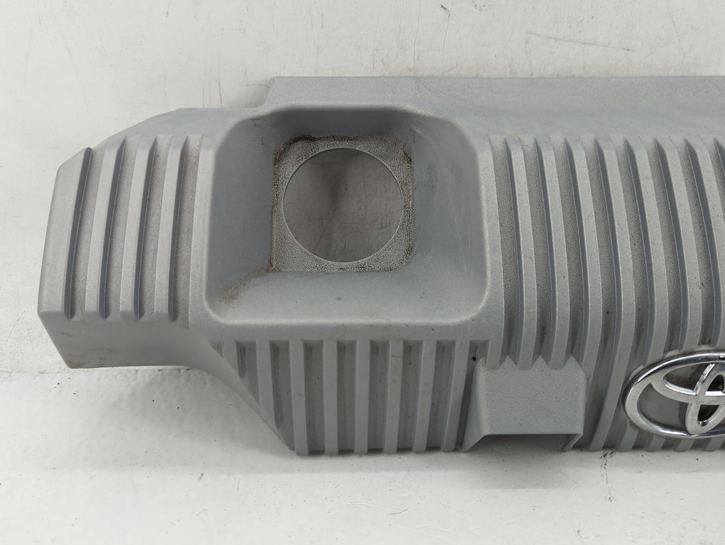 2012 Toyota Prius Engine Cover - Oemusedautoparts1.com