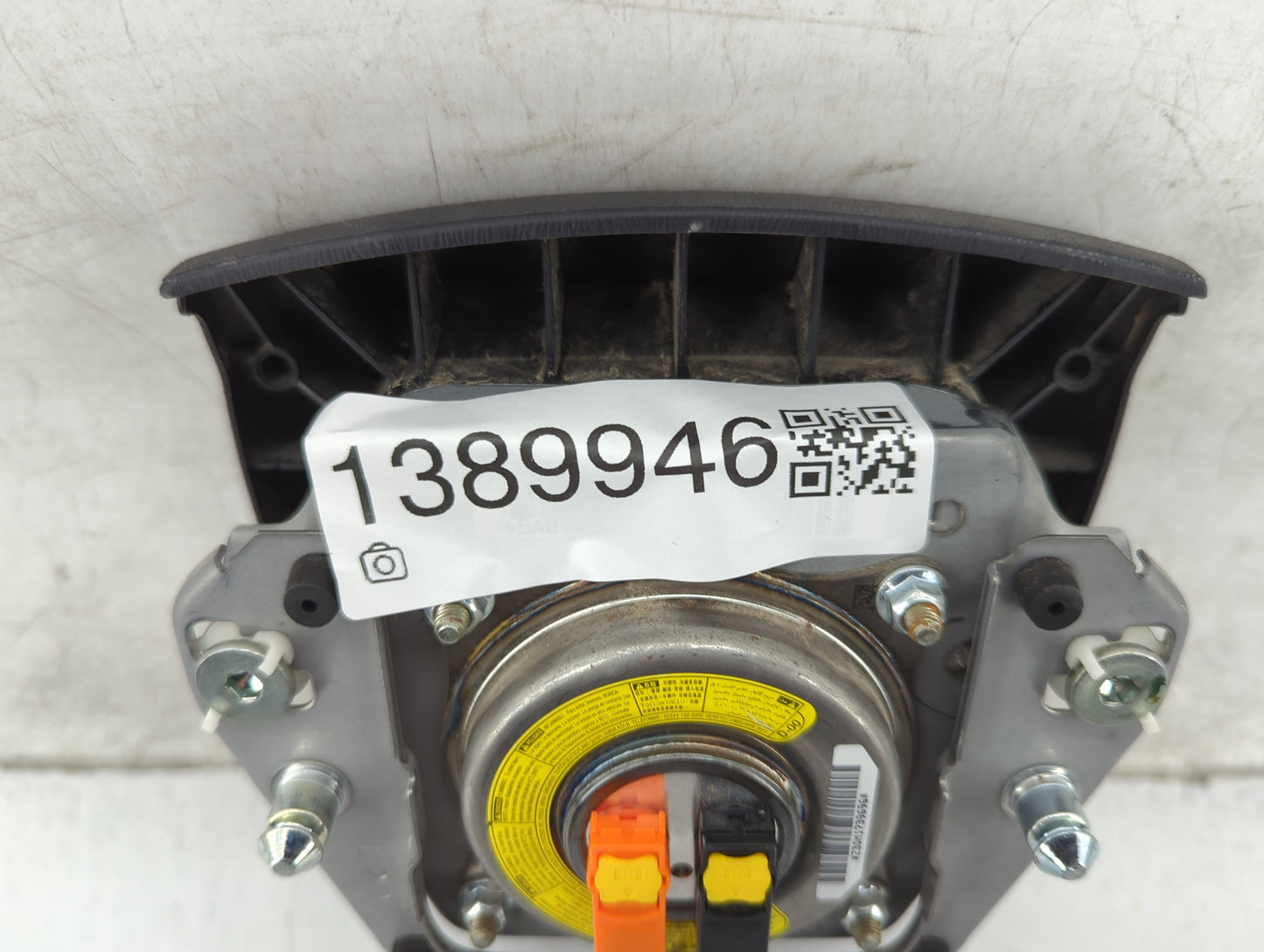 2010-2018 Toyota Prius Air Bag Driver Left Steering Wheel Mounted Fits Fits 2010 2011 2012 2013 2014 2015 2016 2017 2018 OEM