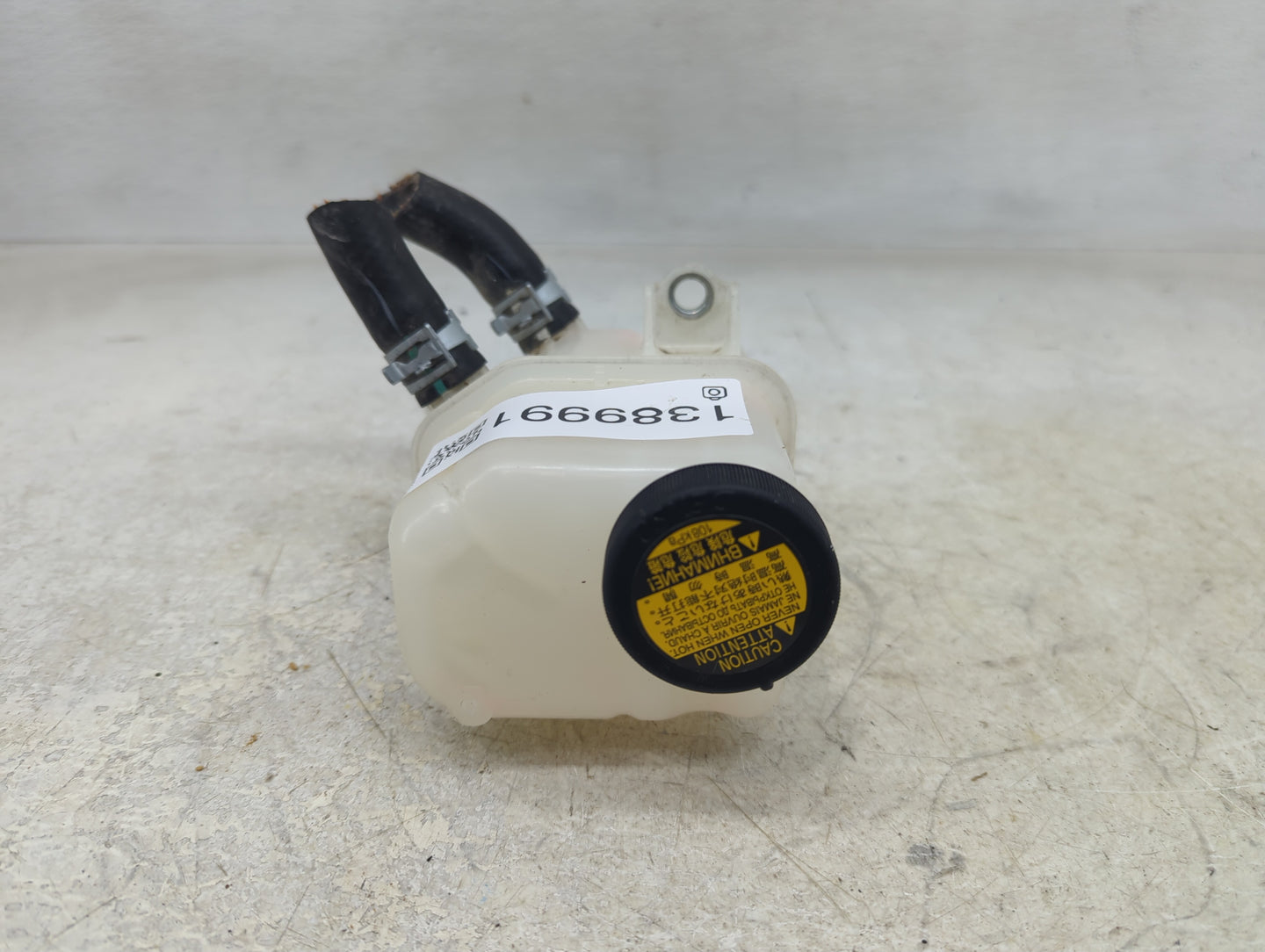 2010-2015 Toyota Prius Radiator Coolant Overflow Expansion Tank Bottle 1389991 - Oemusedautoparts1.com