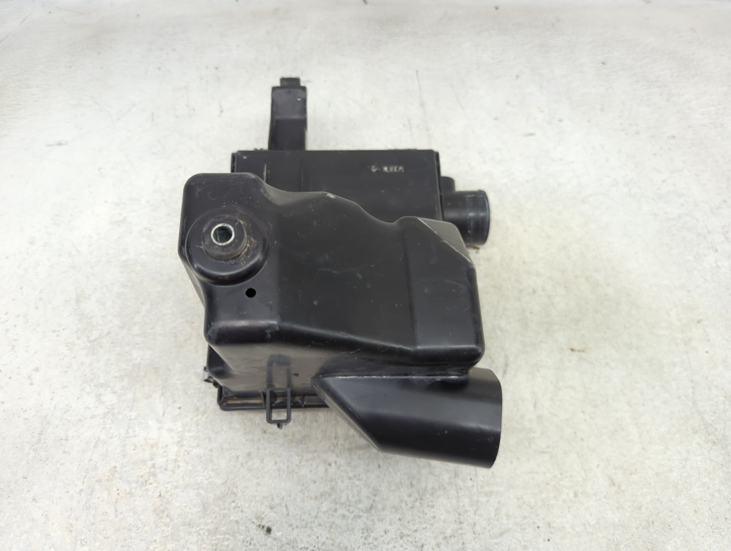 2010-2015 Toyota Prius Air Cleaner Intake-duct Hose Tube - Oemusedautoparts1.com