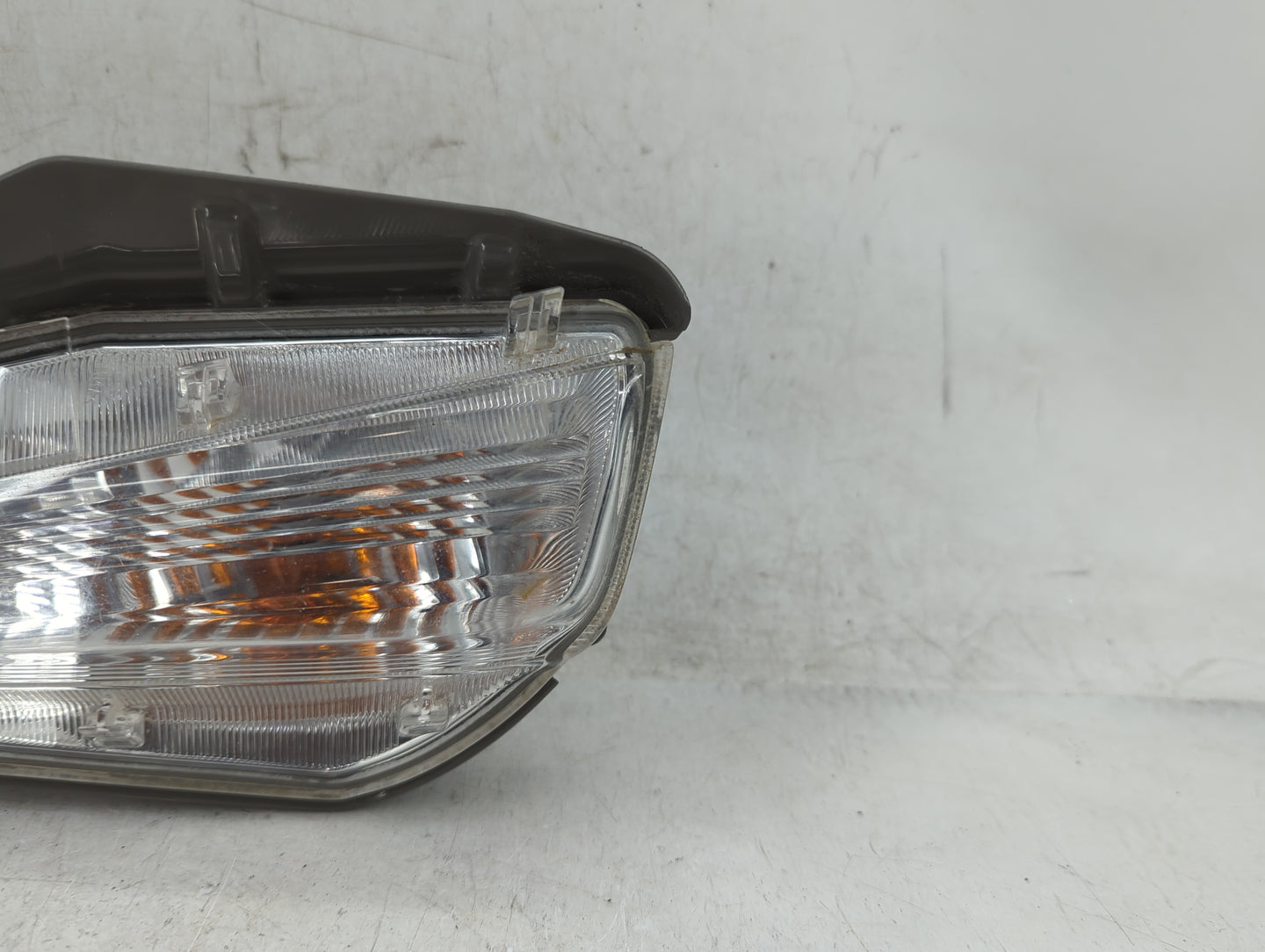 Toyota Prius Driver Left Oem Fog Light Lamp - Oemusedautoparts1.com