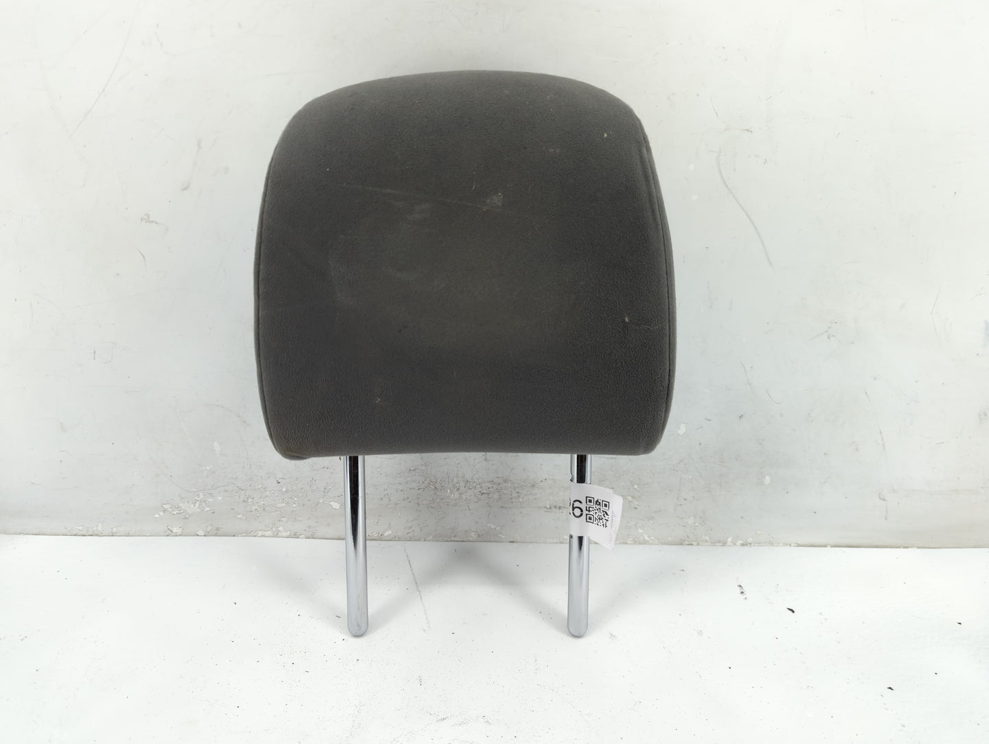 2012-2015 Toyota Prius Headrest Head Rest Front Driver Passenger Seat Fits Fits 2012 2013 2014 2015 OEM Used Auto Parts - Oe