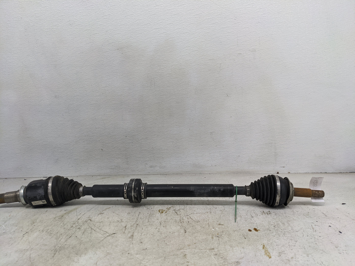 Toyota Prius Axle Shaft Front Passenger Cv C/v - Oemusedautoparts1.com