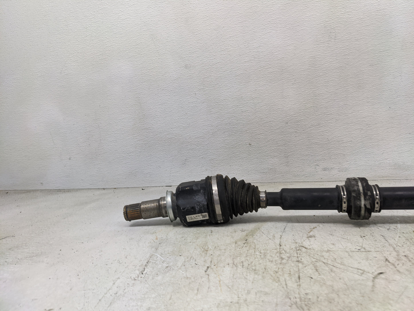 Toyota Prius Axle Shaft Front Passenger Cv C/v - Oemusedautoparts1.com