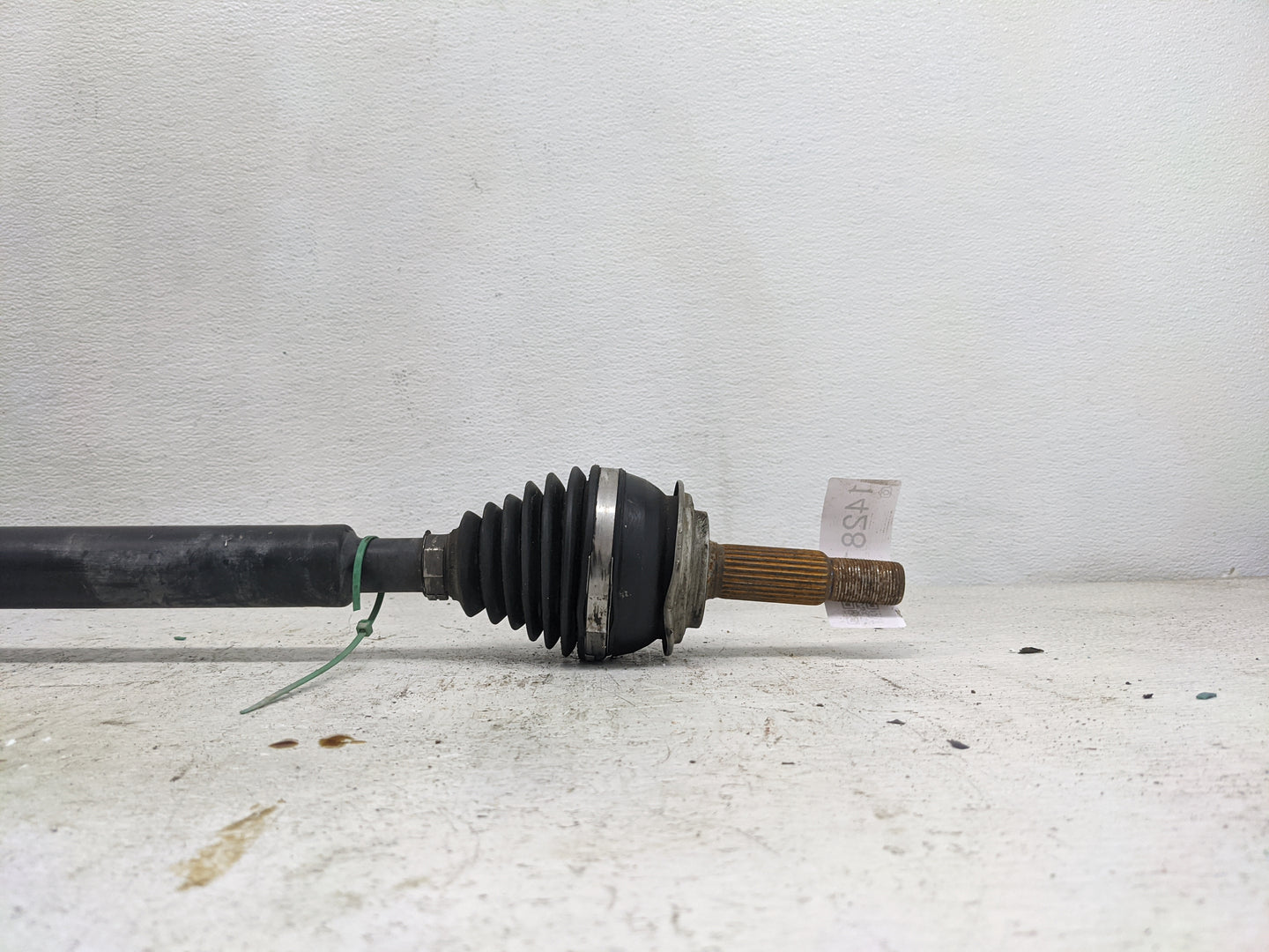 Toyota Prius Axle Shaft Front Passenger Cv C/v - Oemusedautoparts1.com