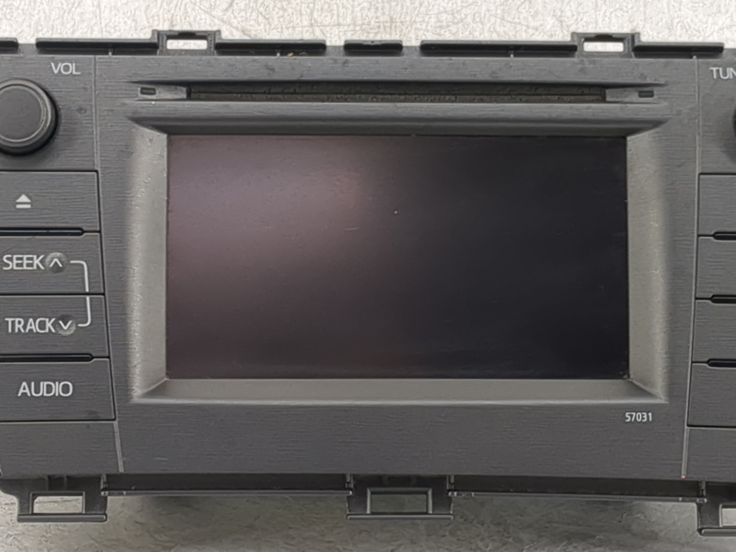 2012-2015 Toyota Prius Radio AM FM Cd Player Receiver Replacement P/N:86140-47050 CV-VS01E64D Fits Fits 2012 2013 2014 2015 