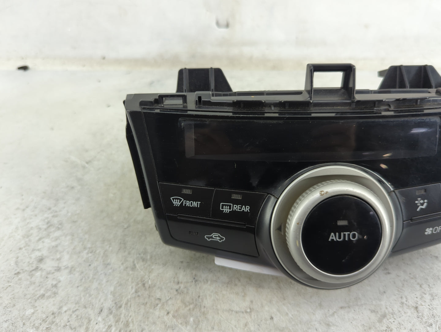 2012-2013 Toyota Prius Climate Control Module Temperature AC/Heater Replacement P/N:55900-47050 237000-3424 Fits Fits 2012 2