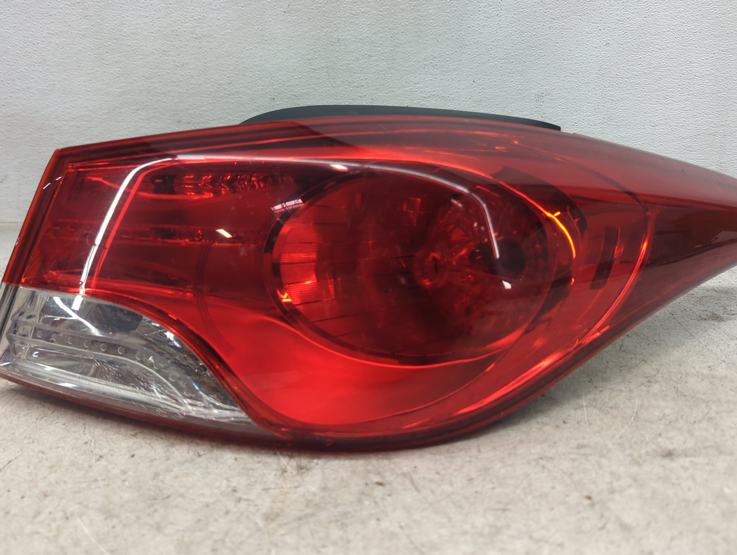 2012 Toyota Prius Tail Light Assembly Passenger Right OEM Fits OEM Used Auto Parts - Oemusedautoparts1.com