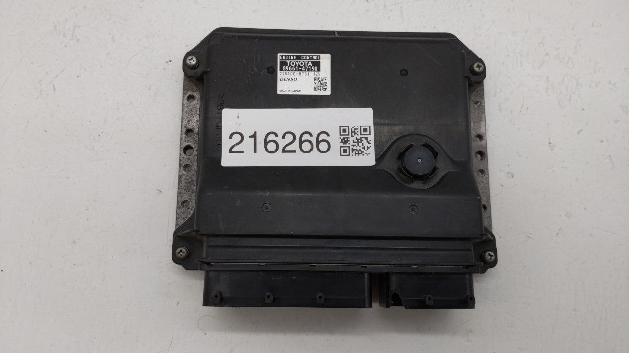 2012-2013 Toyota Prius PCM Engine Control Computer ECU ECM PCU OEM P/N:89661-47190 89661-47191 Fits Fits 2012 2013 OEM Used 