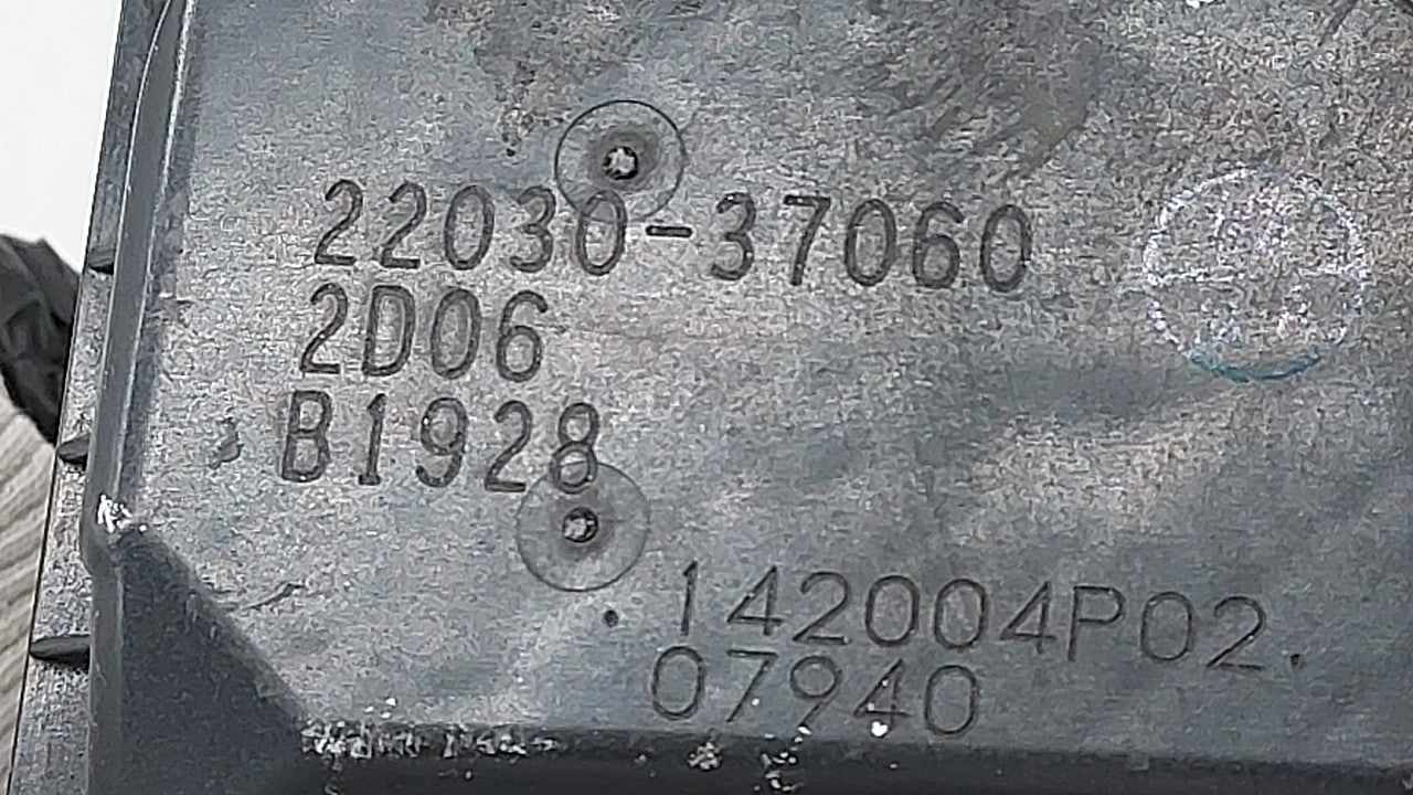 2010-2018 Toyota Prius Throttle Body P/N:22030-37060 Fits Fits 2010 2011 2012 2013 2014 2015 2016 2017 2018 OEM Used Auto Pa