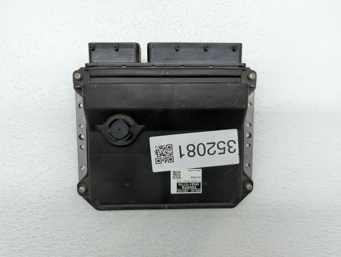 2012-2013 Toyota Prius PCM Engine Control Computer ECU ECM PCU OEM P/N:89661-47191 89661-47190 Fits Fits 2012 2013 OEM Used 