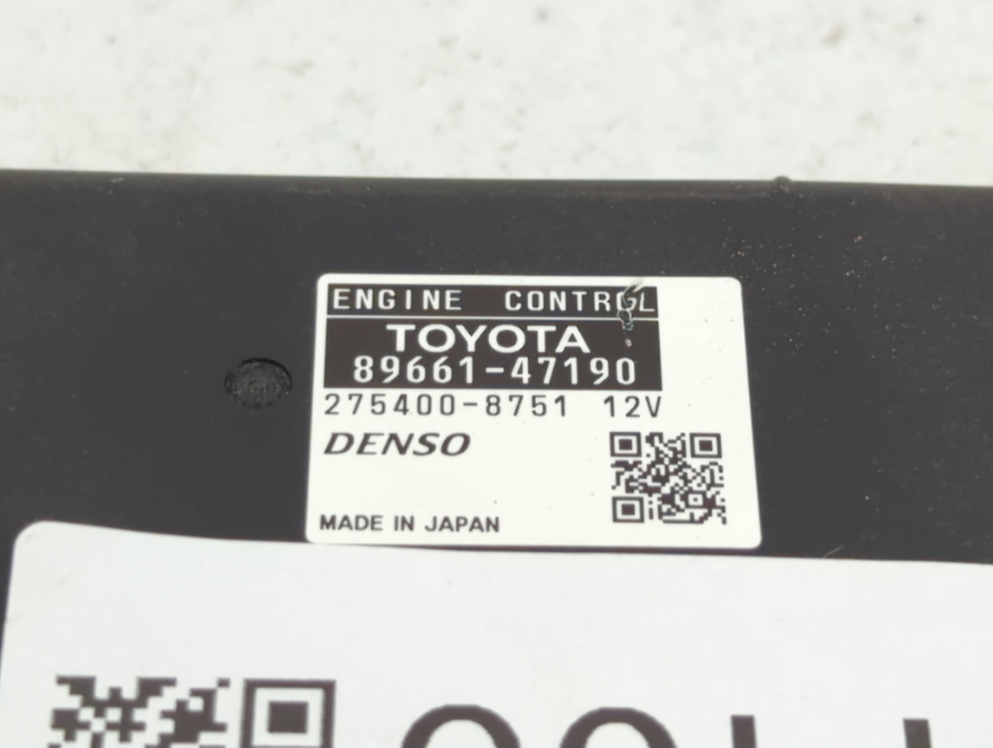 2012-2013 Toyota Prius PCM Engine Control Computer ECU ECM PCU OEM P/N:89661-47191 89661-47190 Fits Fits 2012 2013 OEM Used 