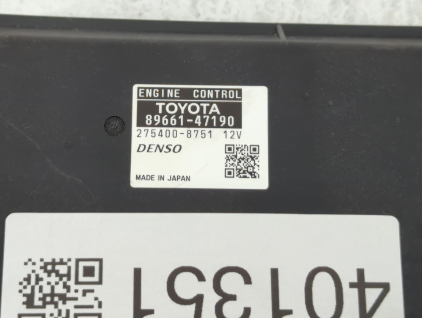 2012-2013 Toyota Prius PCM Engine Control Computer ECU ECM PCU OEM P/N:89661-47191 89661-47190 Fits Fits 2012 2013 OEM Used 