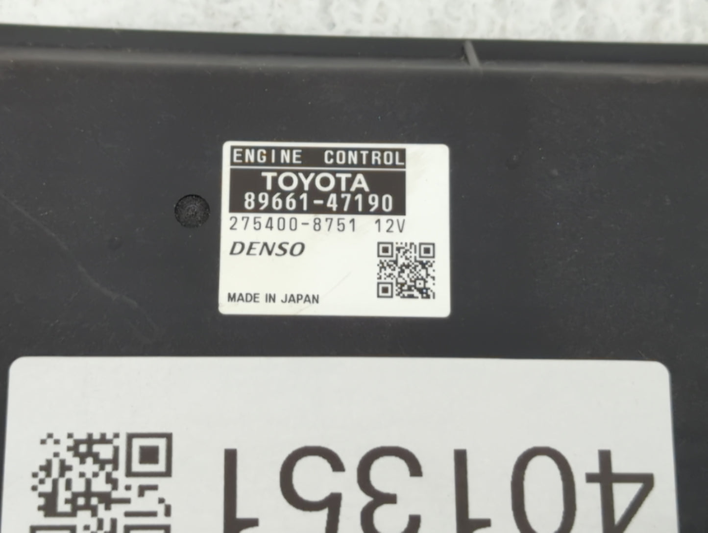 2012-2013 Toyota Prius PCM Engine Control Computer ECU ECM PCU OEM P/N:89661-47191 89661-47190 Fits Fits 2012 2013 OEM Used 