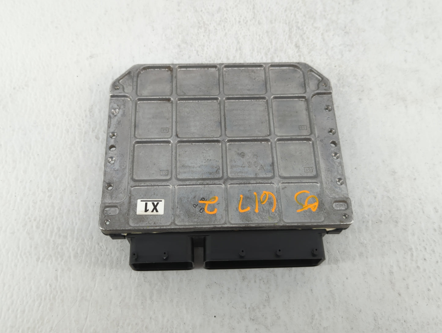 2012-2013 Toyota Prius PCM Engine Control Computer ECU ECM PCU OEM P/N:89661-47191 89661-47190 Fits Fits 2012 2013 OEM Used 