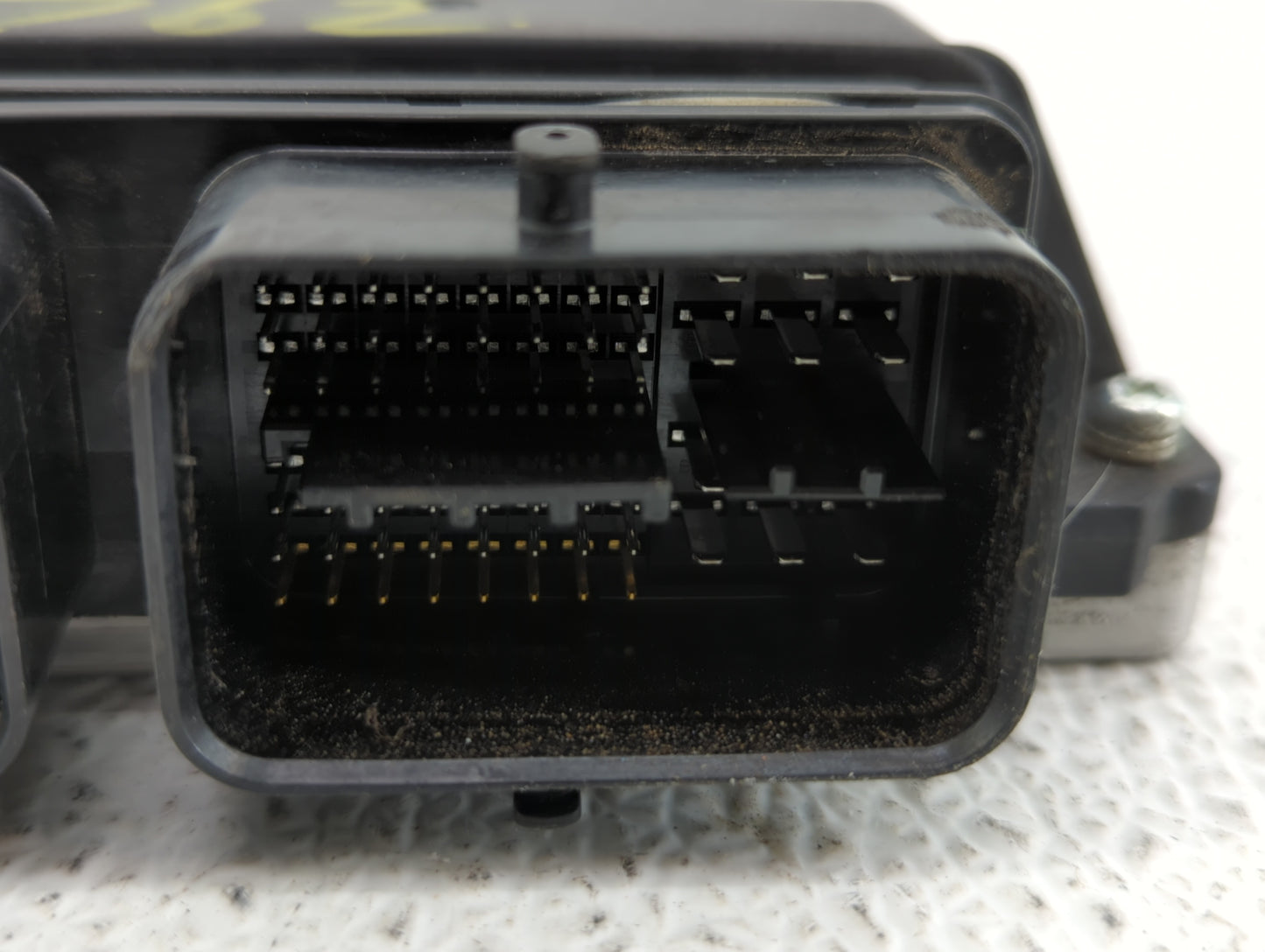 2012-2013 Toyota Prius PCM Engine Control Computer ECU ECM PCU OEM P/N:89661-47191 89661-47190 Fits Fits 2012 2013 OEM Used 