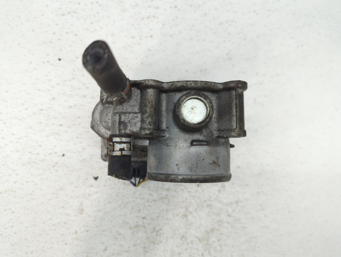 2010-2022 Toyota Prius Throttle Body P/N:22030-37060 16112AA300 Fits OEM Used Auto Parts - Oemusedautoparts1.com