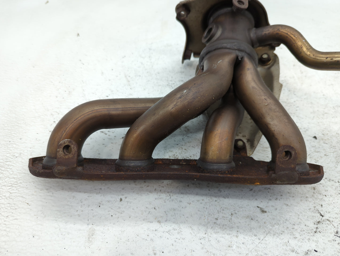 2010-2015 Toyota Prius Turbocharger Exhaust Manifold With Turbo Charger - Oemusedautoparts1.com