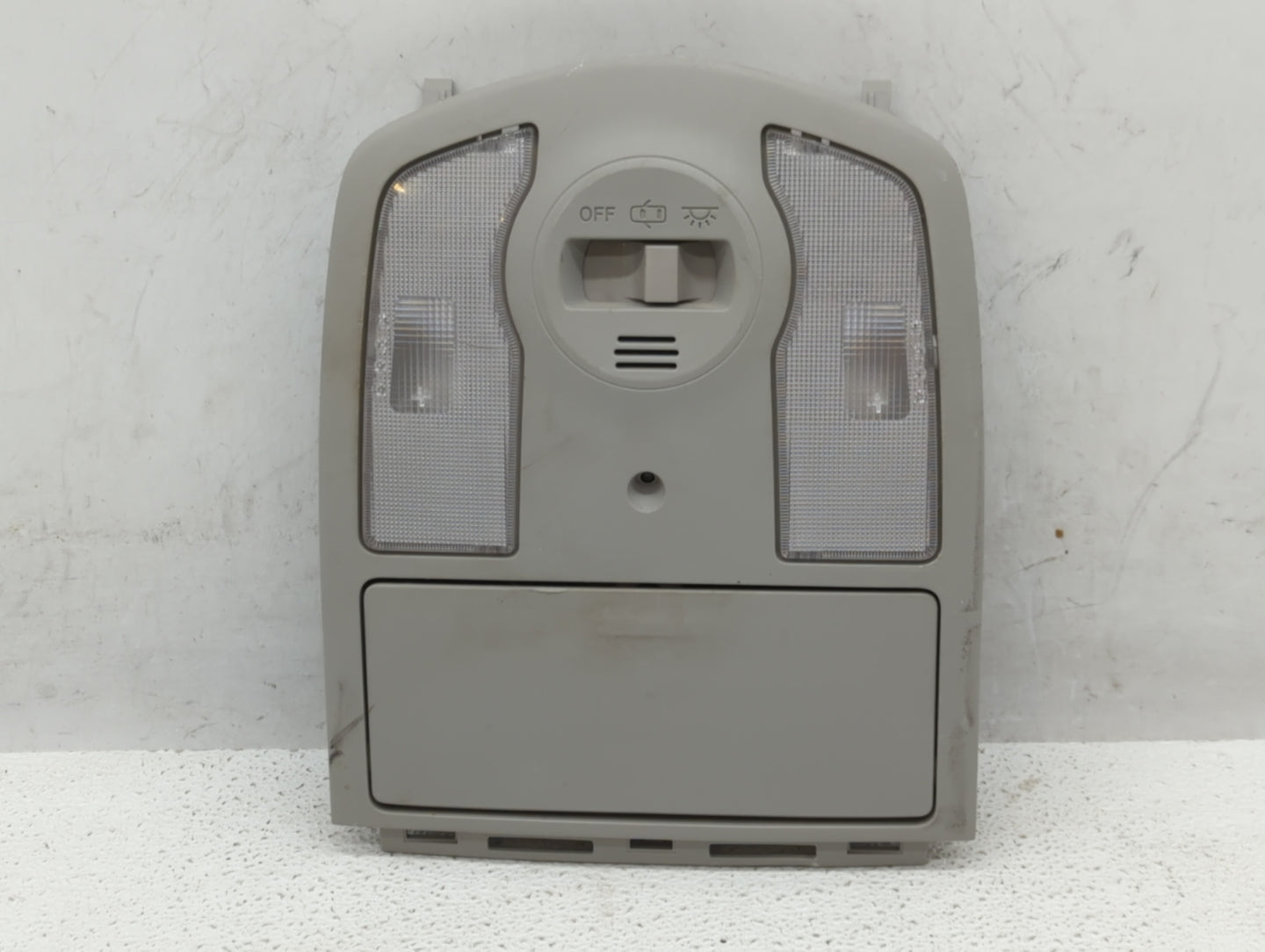 2012 Toyota Prius Overhead Roof Console - Oemusedautoparts1.com