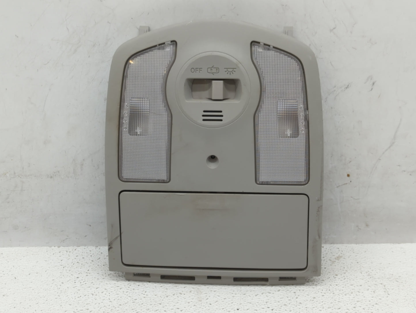 2012 Toyota Prius Overhead Roof Console - Oemusedautoparts1.com