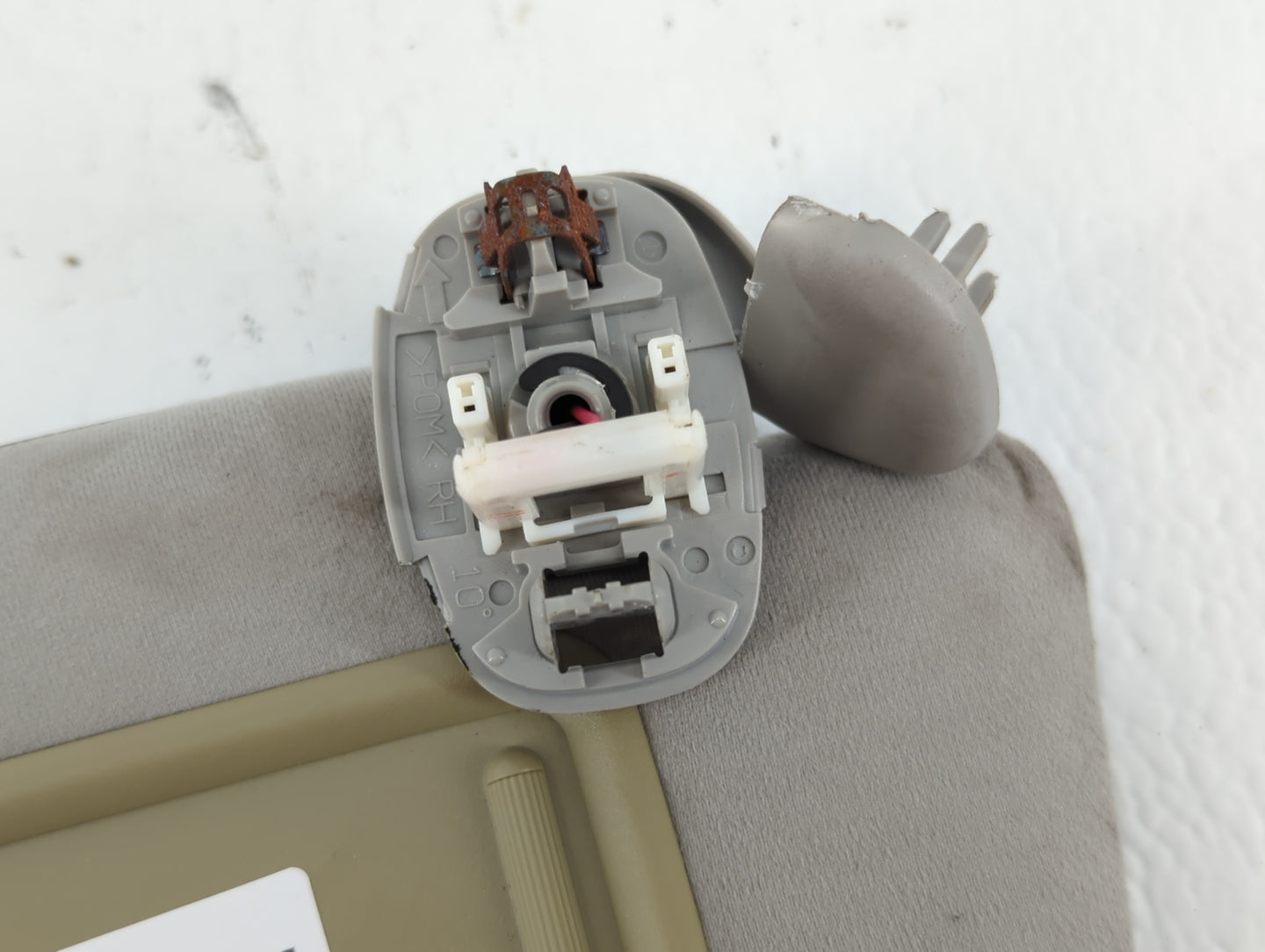 2010-2015 Toyota Prius Sun Visor Shade Replacement Passenger Right Mirror Fits Fits 2010 2011 2012 2013 2014 2015 OEM Used A