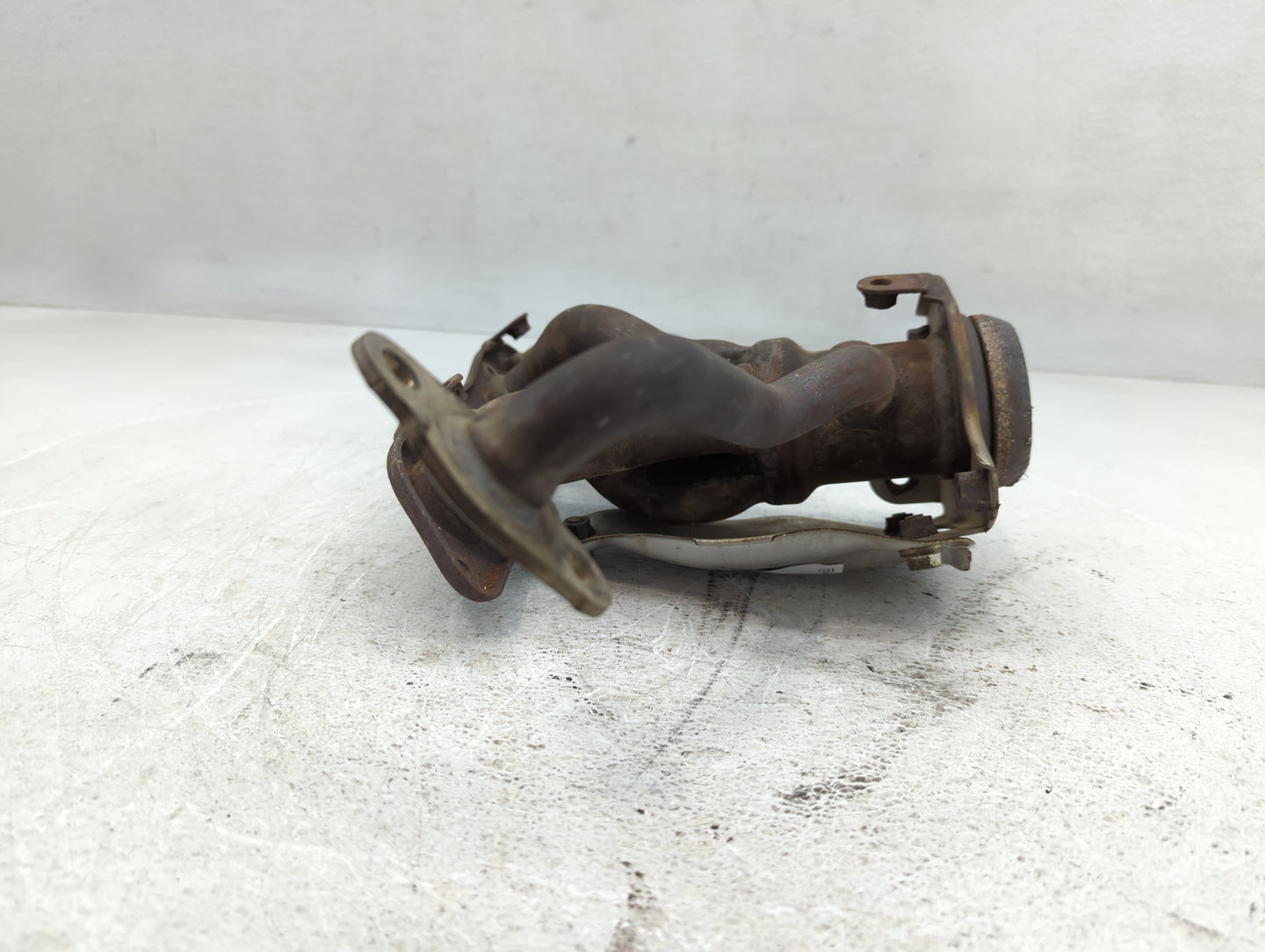 Toyota Prius Turbocharger Exhaust Manifold With Turbo Charger - Oemusedautoparts1.com