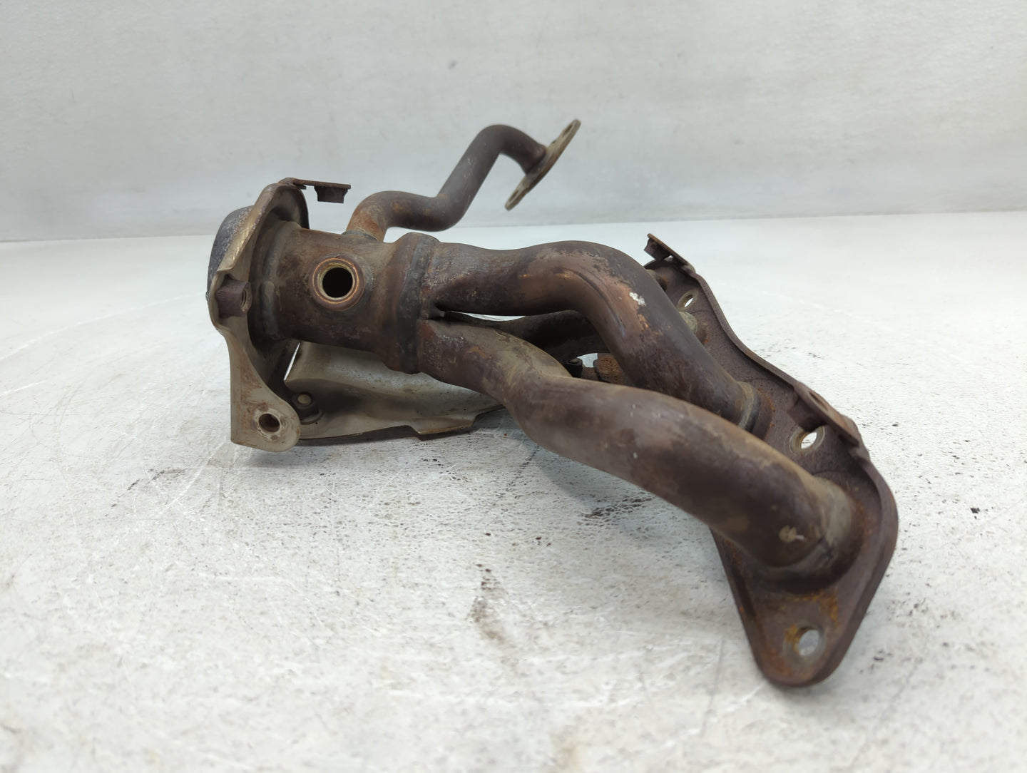 Toyota Prius Turbocharger Exhaust Manifold With Turbo Charger - Oemusedautoparts1.com