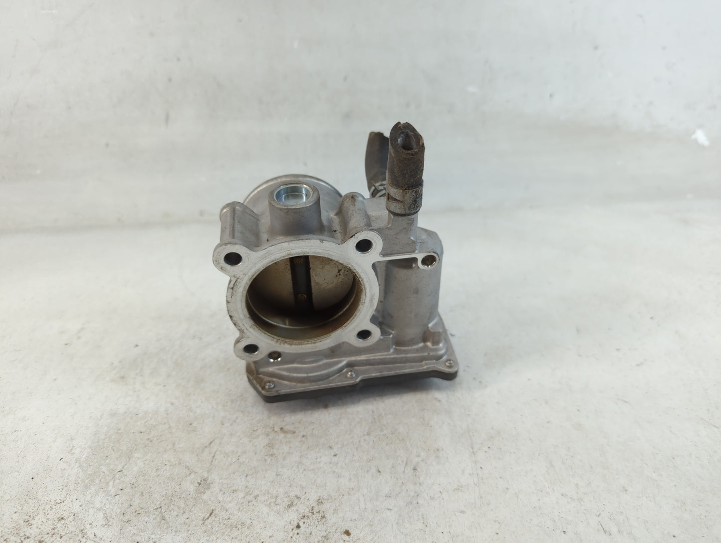 2010-2022 Toyota Prius Throttle Body P/N:22030-37060 Fits Fits 2010 2011 2012 2013 2014 2015 2016 2017 2018 2019 2020 2021 2