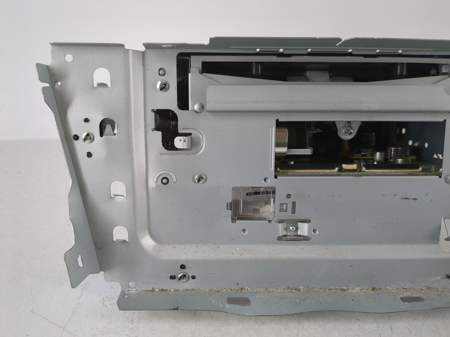2012-2015 Toyota Prius Radio AM FM Cd Player Receiver Replacement P/N:86140-47060 Fits Fits 2012 2013 2014 2015 OEM Used Aut