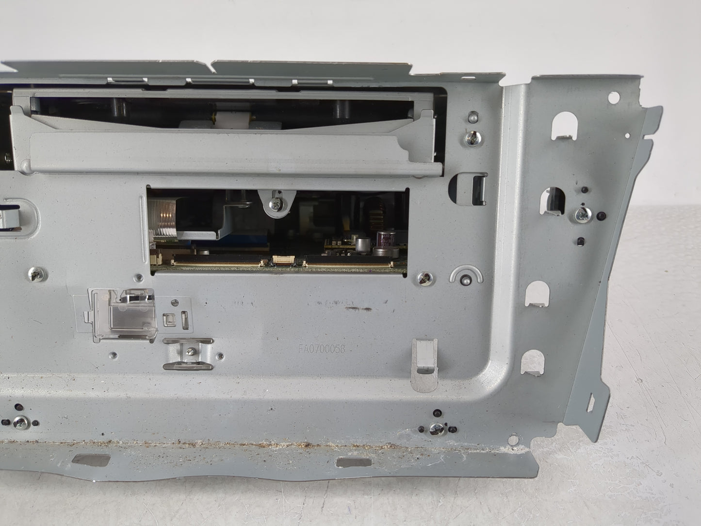 2012-2015 Toyota Prius Radio AM FM Cd Player Receiver Replacement P/N:86140-47060 Fits Fits 2012 2013 2014 2015 OEM Used Aut