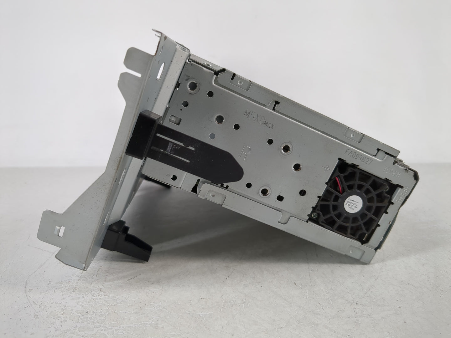 2012-2015 Toyota Prius Radio AM FM Cd Player Receiver Replacement P/N:86140-47060 Fits Fits 2012 2013 2014 2015 OEM Used Aut