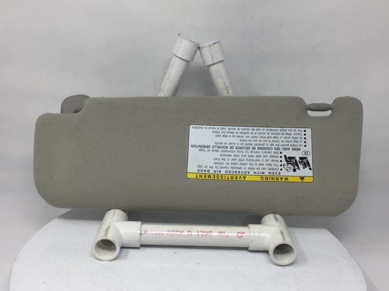 2012 Toyota Prius Sun Visor Shade Replacement Passenger Right Mirror Fits OEM Used Auto Parts - Oemusedautoparts1.com