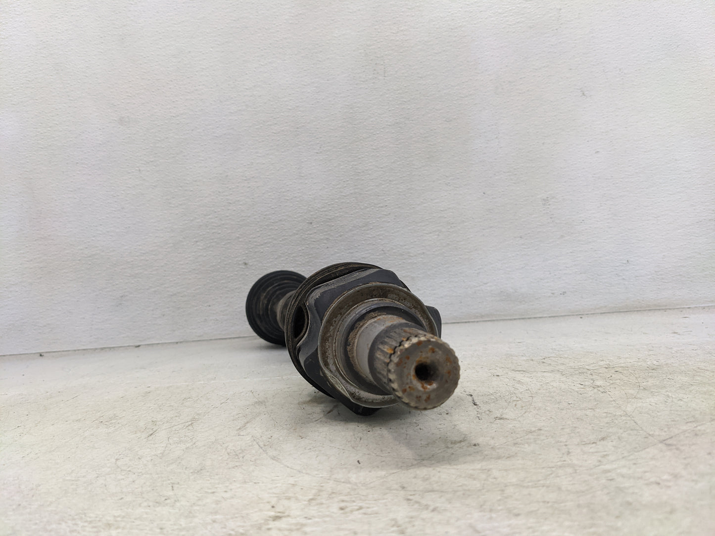 2012-2018 Toyota Prius V Axle Shaft Front Driver Cv C/v - Oemusedautoparts1.com