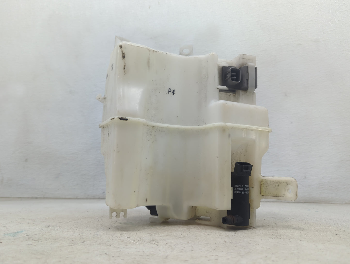 2012-2014 Toyota Prius V Windshield Washer Fluid Reservoir Bottle Oem - Oemusedautoparts1.com