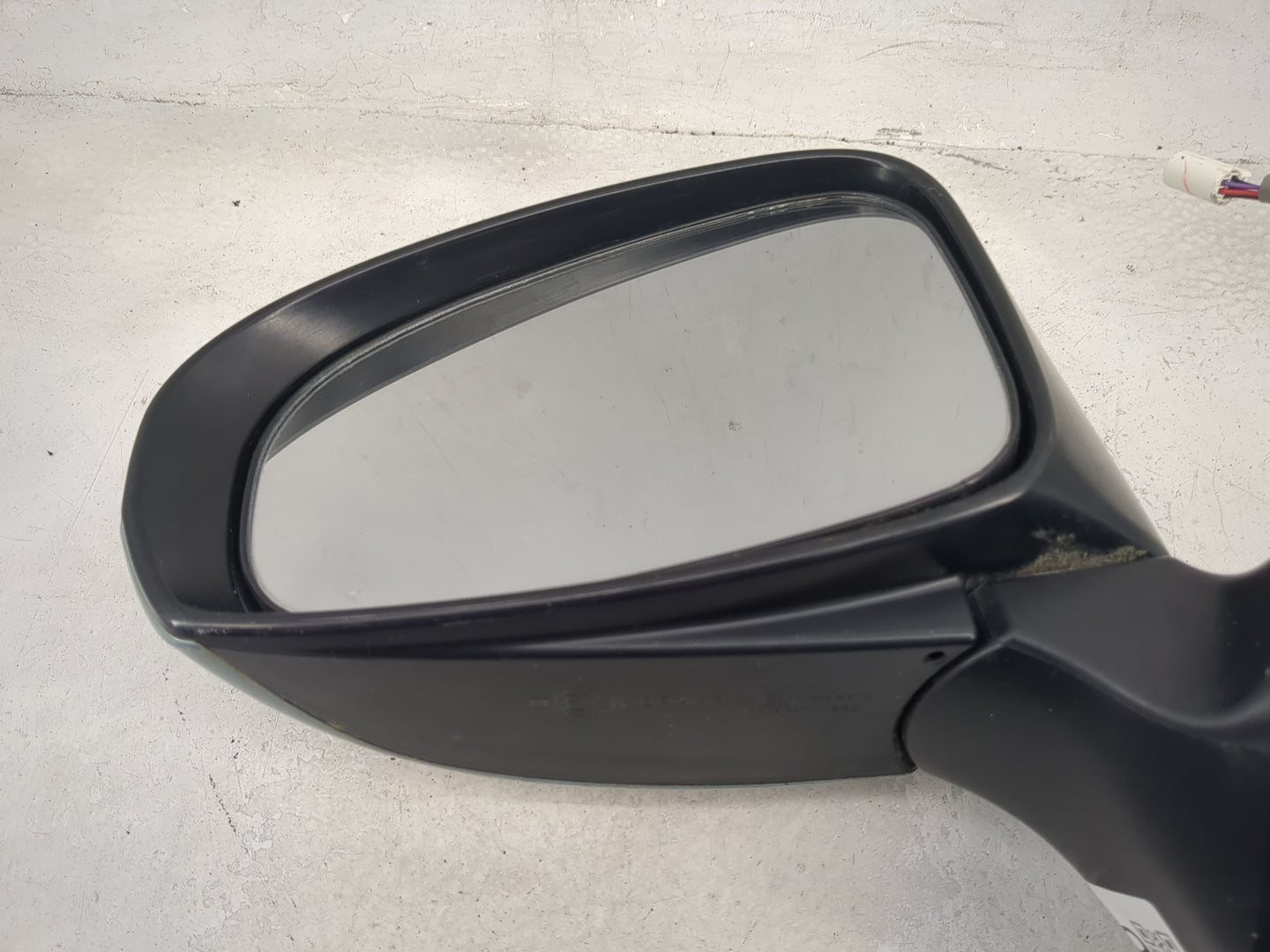 2012-2018 Toyota Prius V Driver Side View Mirror - Left Door Mirror OEM Used - Oemusedautoparts1.com