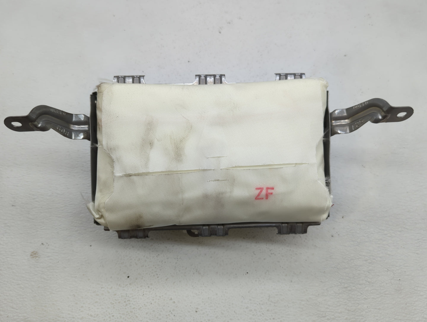 2012-2018 Toyota Prius V Air Bag Passenger Right Dashboard Oem - Oemusedautoparts1.com