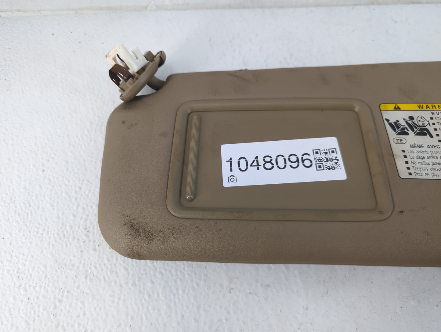 2010-2014 Toyota Rav4 Sun Visor Shade Replacement Driver Left Mirror Fits Fits 2010 2011 2012 2013 2014 OEM Used Auto Parts 