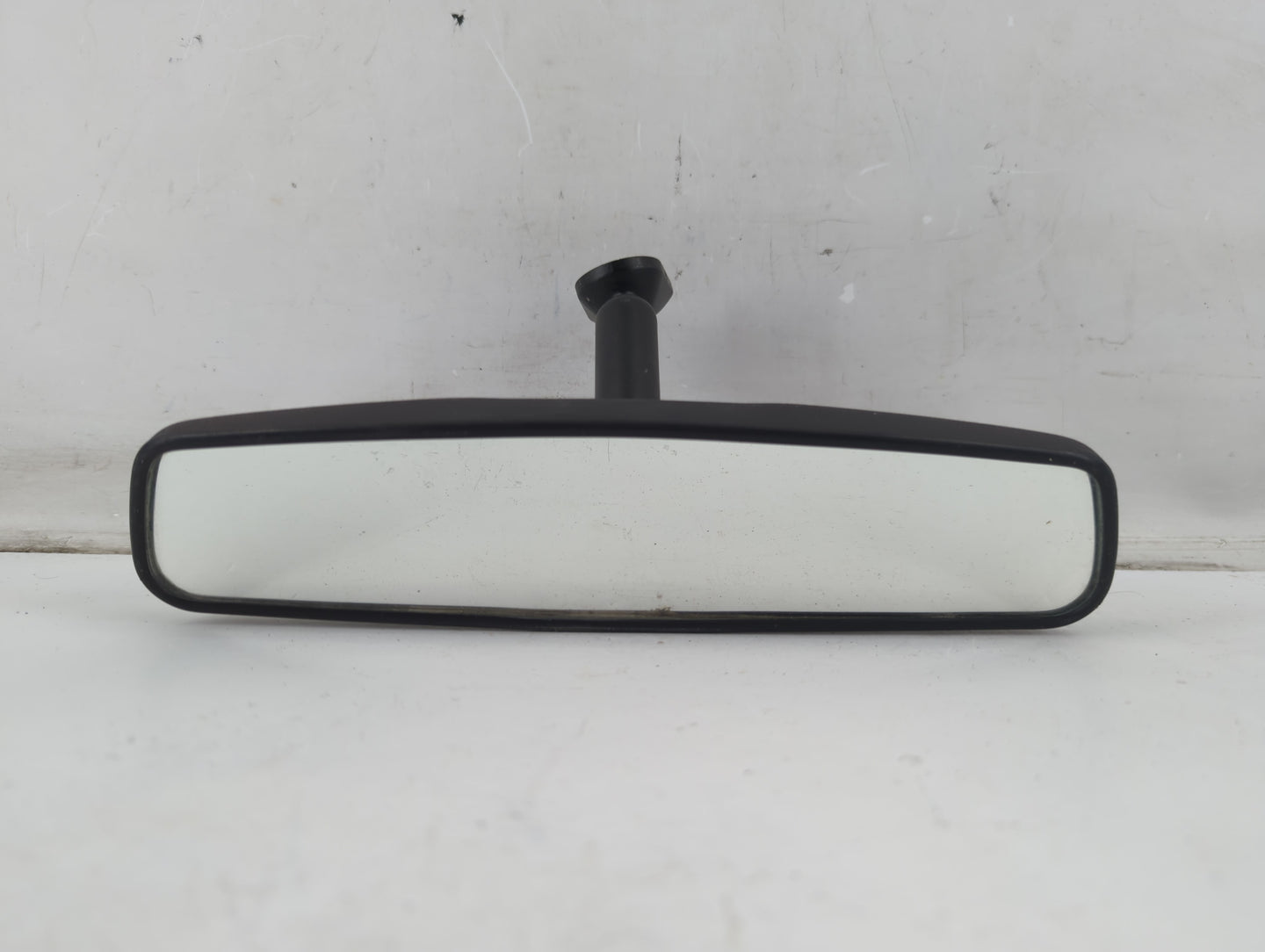 2013-2014 Toyota Rav4 Interior Rear View Mirror Replacement OEM P/N:E8011083 Fits Fits 2013 2014 OEM Used Auto Parts - Oemus