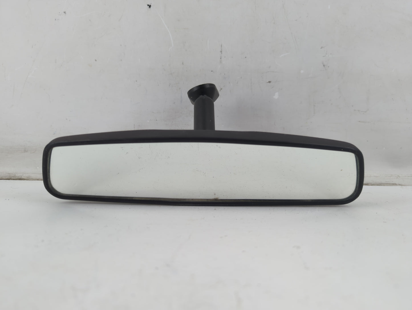 2013-2014 Toyota Rav4 Interior Rear View Mirror Replacement OEM P/N:E8011083 Fits Fits 2013 2014 OEM Used Auto Parts - Oemus