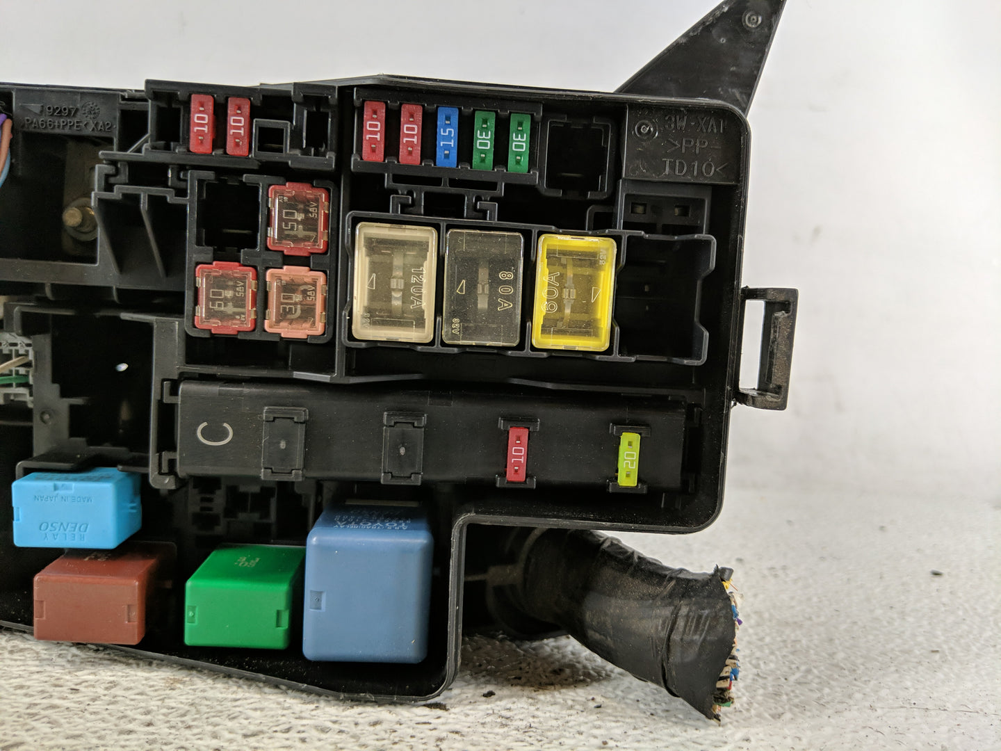 2006-2012 Toyota Rav4 Fusebox Fuse Box Panel Relay Module P/N:82662-0R010 Fits Fits 2006 2007 2008 2009 2010 2011 2012 OEM U